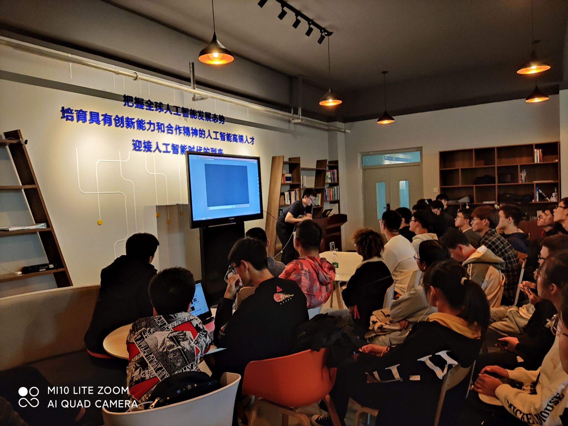 6ccb24540e434973a6728dbdc101fab3.jpg 6ccb24540e434973a6728dbdc101fab3.jpg