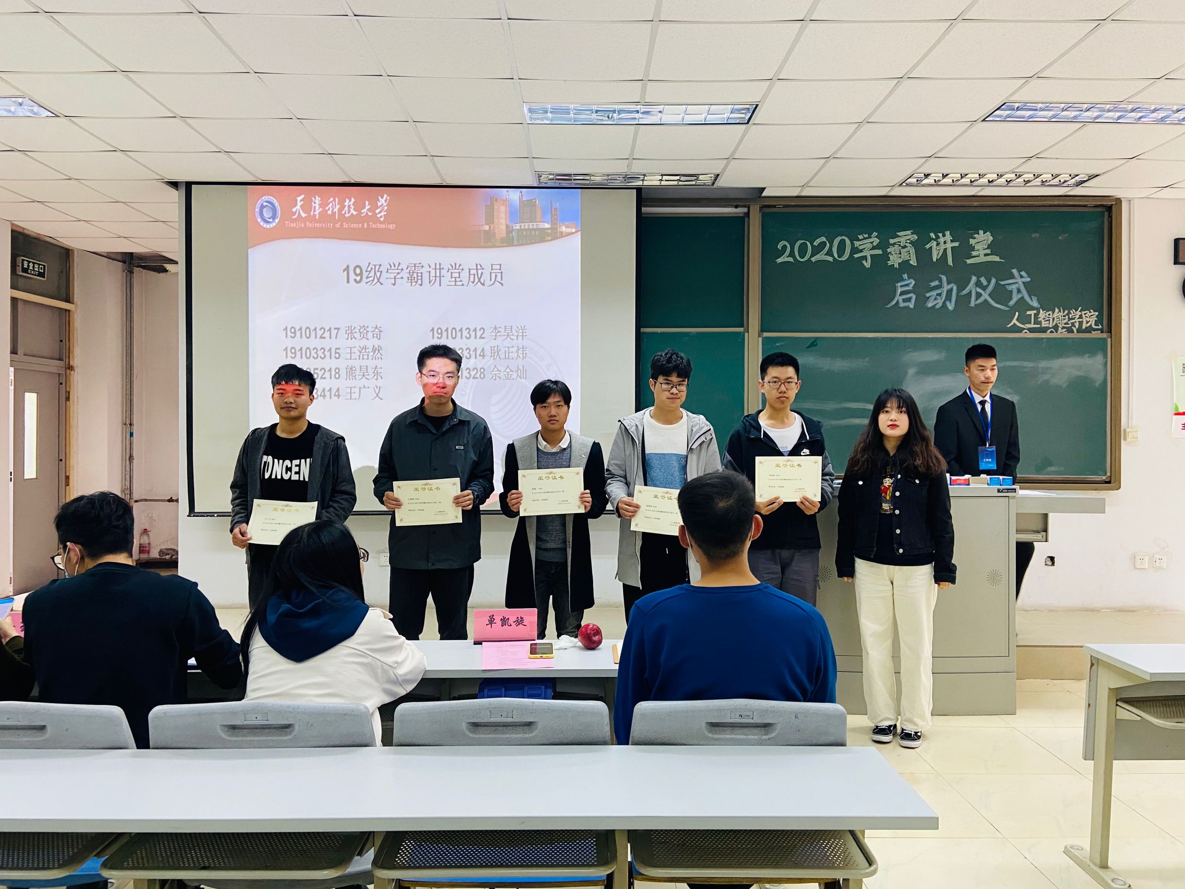 a993b3e9dbcf4042a0fe19346eee34e1.jpg a993b3e9dbcf4042a0fe19346eee34e1.jpg