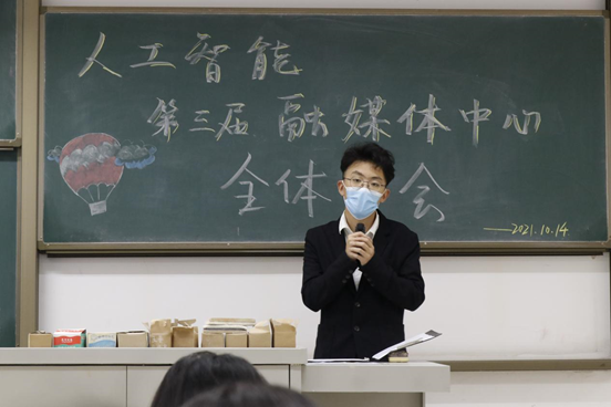 41a8c608fac34870ab1602f6b643f2b8.png