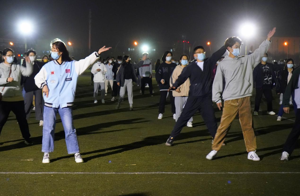 7da33de068e04a27ba13dc31e64368bd.jpg 7da33de068e04a27ba13dc31e64368bd.jpg