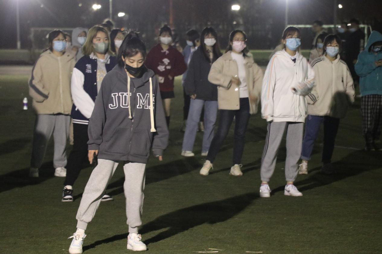 d488f8fab1ed4c0185d04157deec9ed4.jpg d488f8fab1ed4c0185d04157deec9ed4.jpg