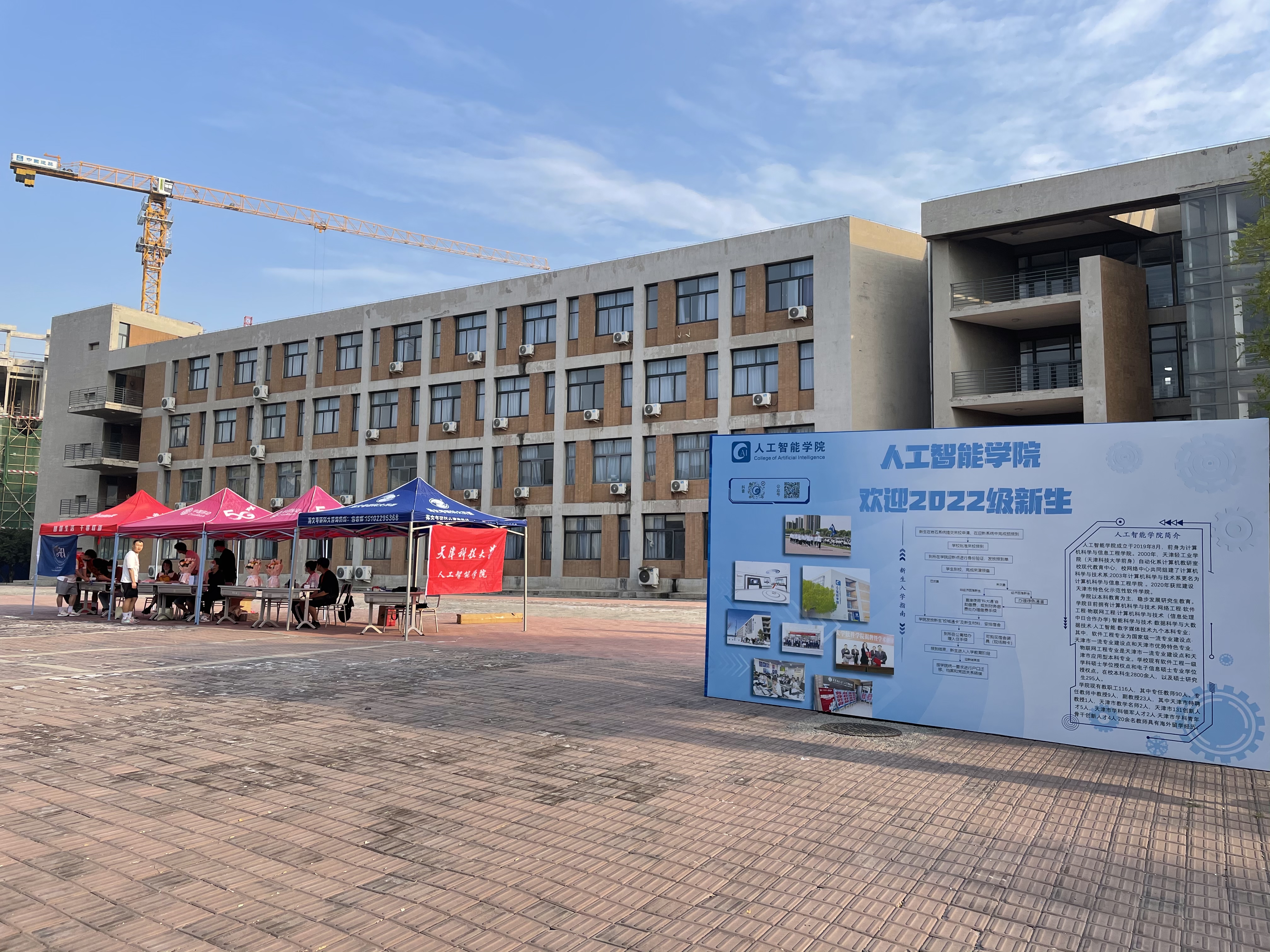 b4fbed676cce45adb883c4bc00b094ce.jpg b4fbed676cce45adb883c4bc00b094ce.jpg