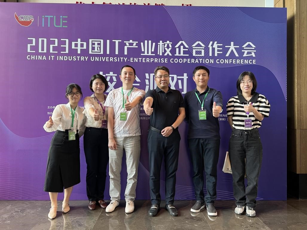 b81c7fb4dda34ca3a857109b5a0e1bfe.jpg b81c7fb4dda34ca3a857109b5a0e1bfe.jpg