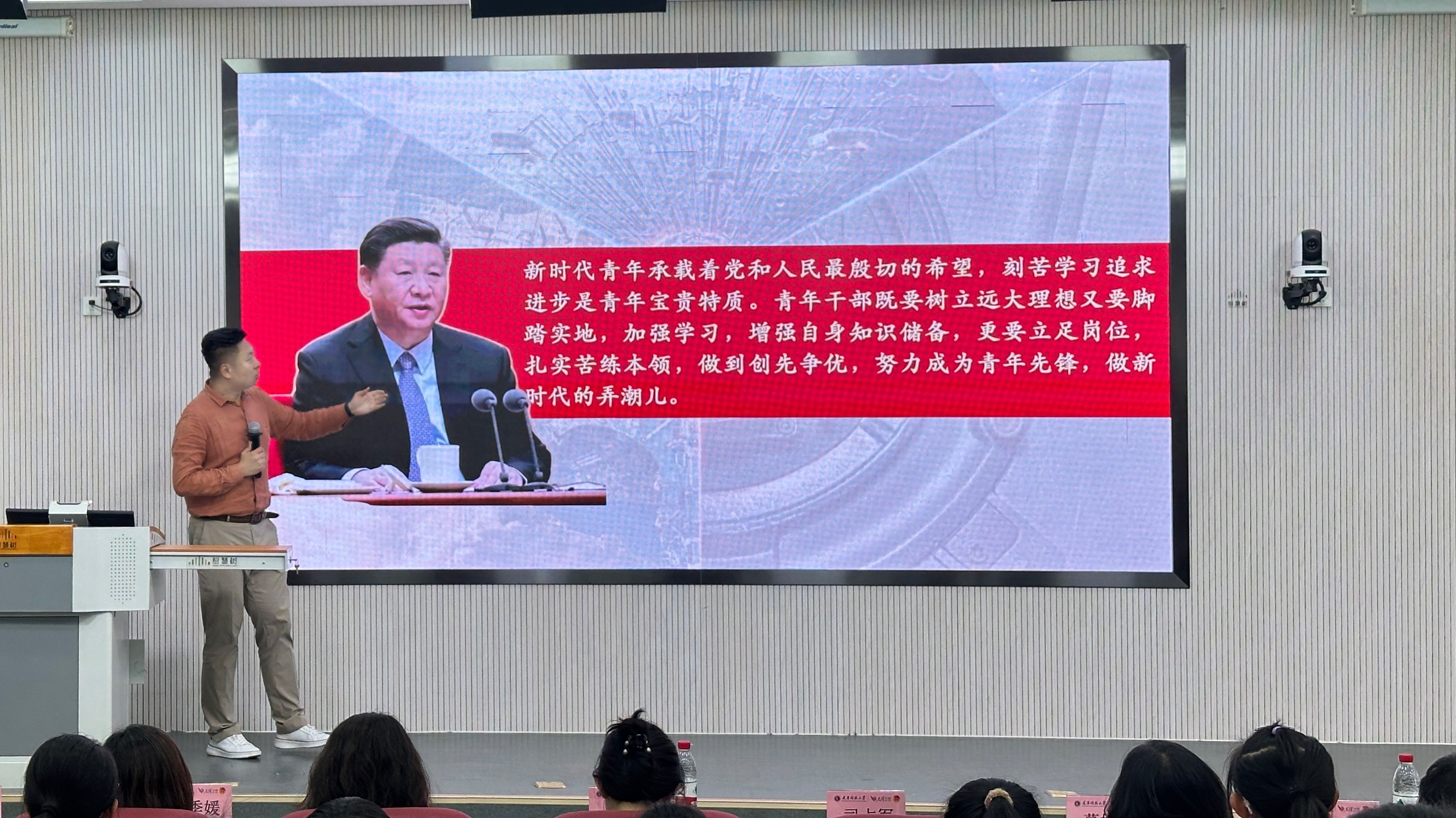 6a59fcce02c044cd802c4c357b94c31b.jpg 6a59fcce02c044cd802c4c357b94c31b.jpg