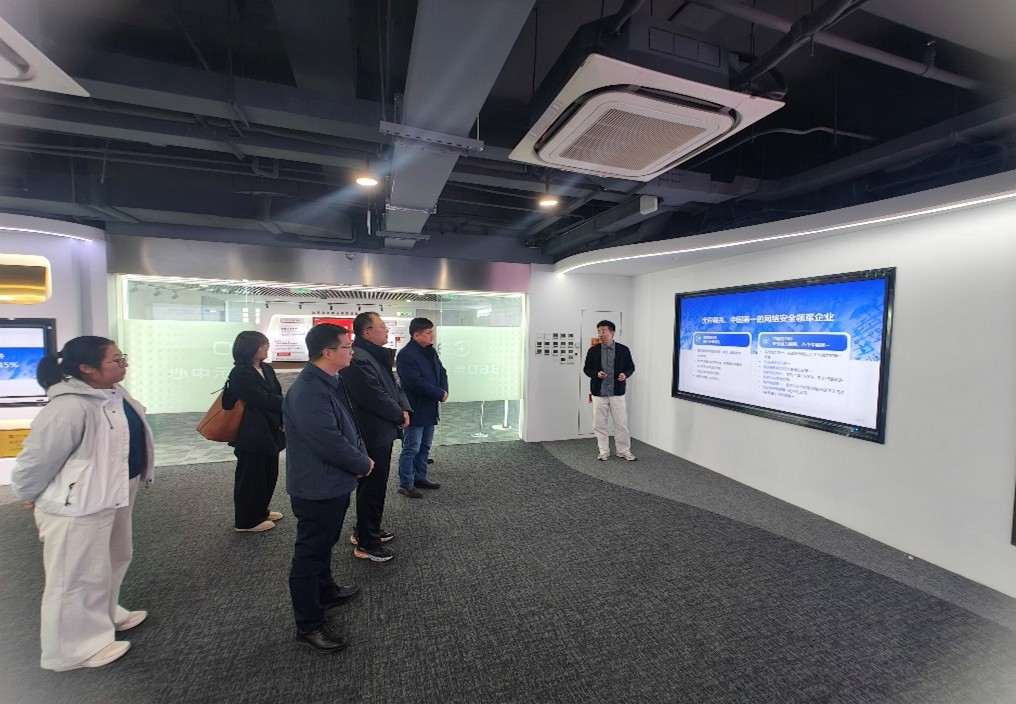 5aafbd1c6b3d4068a14d53374a5f9458.jpg 5aafbd1c6b3d4068a14d53374a5f9458.jpg