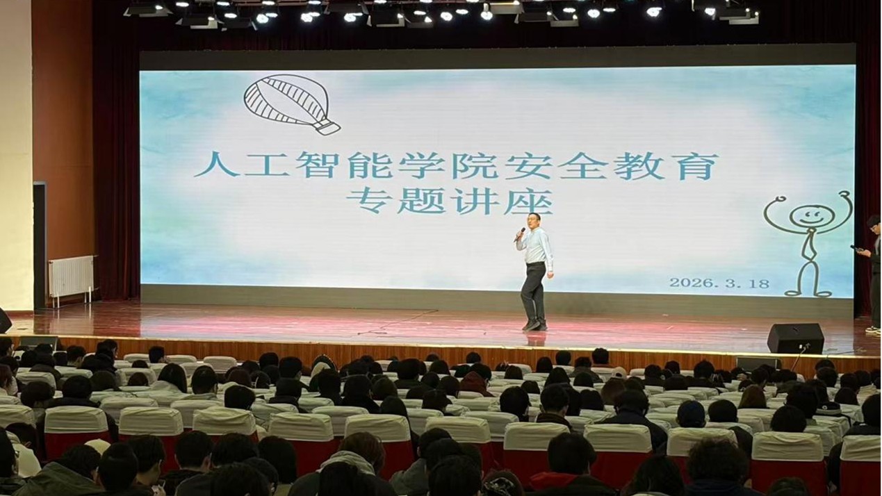 8fceb2cb5980480e8ad9d1bc98e1440c.jpg